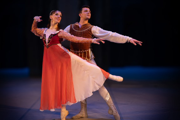 &Lcy;&IEcy;&Tcy;&Ocy; &Pcy;&Icy;&Rcy;&Ucy;&Ecy;&Tcy;&Acy;&period; &Rcy;&Ocy;&Mcy;&IEcy;&Ocy; &Icy; &Dcy;&ZHcy;&Ucy;&Lcy;&SOFTcy;&IEcy;&Tcy;&Tcy;&Acy;