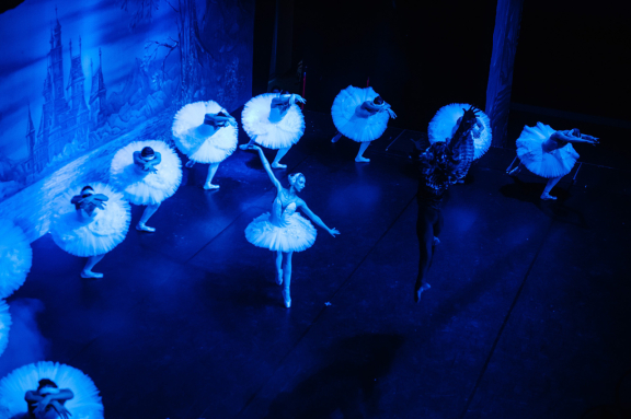 &Bcy;&acy;&lcy;&iecy;&tcy; "&Lcy;&iecy;&bcy;&iecy;&dcy;&icy;&ncy;&ocy;&iecy; &ocy;&zcy;&iecy;&rcy;&ocy;"