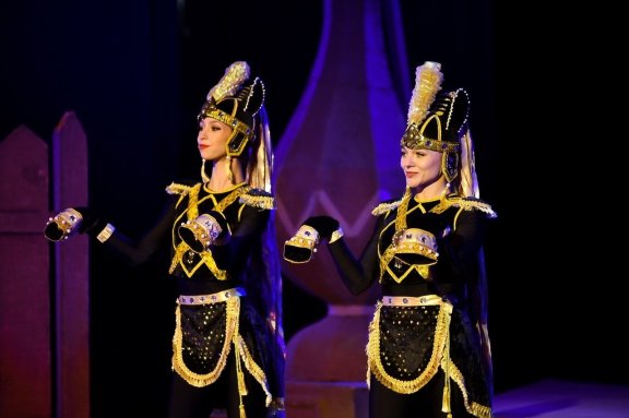 &laquo;&Kcy;&ocy;&ncy;&iecy;&kcy;-&gcy;&ocy;&rcy;&bcy;&ucy;&ncy;&ocy;&kcy;&raquo;