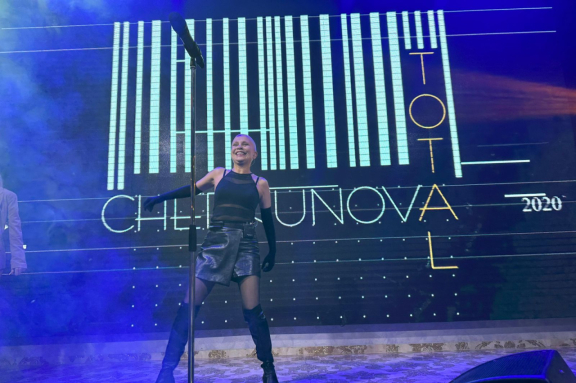 &Zcy;&Ocy;&Lcy;&Ocy;&Tcy;&Ycy;&IEcy; &KHcy;&Icy;&Tcy;&Ycy; 90-&khcy; &icy; 2000-&khcy; &lpar;&Kcy;&iecy;&mcy;&iecy;&rcy;&ocy;&vcy;&ocy;&rpar;&period; &Tcy;&ocy;&tcy;&acy;&lcy;&comma; &khcy;&icy;&tcy; &Tcy;&ucy;&rcy;&bcy;&ocy;&mcy;&ocy;&dcy;&acy;&comma; ex&period;&Pcy;&rcy;&iecy;&mcy;&softcy;&iecy;&rcy; &Mcy;&icy;&ncy;&icy;&scy;&tcy;&rcy; &icy; &dcy;&rcy;&period;