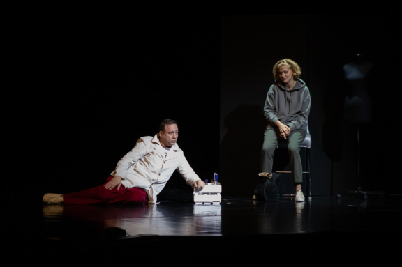 Спектакль-драма «Двое и море»