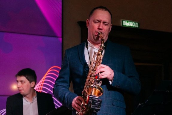 &Vcy;&iecy;&chcy;&iecy;&rcy; &dcy;&zhcy;&acy;&zcy;&acy; &scy; &Ocy;&lcy;&softcy;&gcy;&ocy;&jcy; &Lcy;&yucy;&scy;&tcy;&rcy;&icy;&tscy;&kcy;&ocy;&jcy;