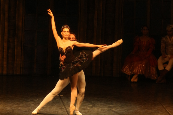 &Bcy;&acy;&lcy;&iecy;&tcy; "&Lcy;&iecy;&bcy;&iecy;&dcy;&icy;&ncy;&ocy;&iecy; &ocy;&zcy;&iecy;&rcy;&ocy;"