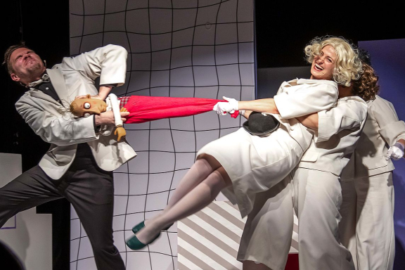 &CHcy;&iecy;&lcy;&ocy;&vcy;&iecy;&kcy; &rcy;&acy;&scy;&scy;&iecy;&yacy;&ncy;&ncy;&ycy;&jcy;