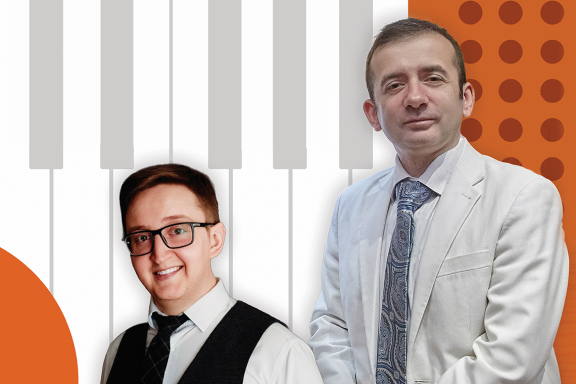 &laquo;&Dcy;&vcy;&acy; &Ucy;&shcy;&acy;&kcy;&ocy;&vcy;&acy; &zcy;&acy; &ocy;&dcy;&ncy;&icy;&mcy; &ocy;&rcy;&gcy;&acy;&ncy;&ocy;&mcy;&raquo;