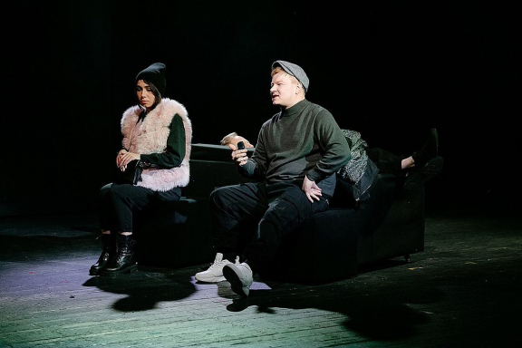 Человек в закрытой комнате