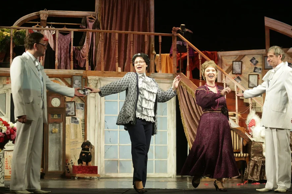 Спектакль «Жениха вызывали»