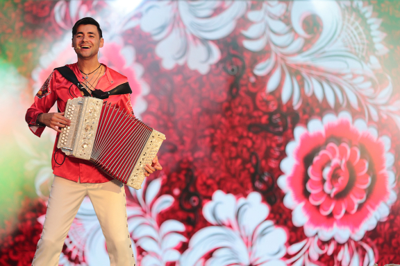 &Dcy;&mcy;&icy;&tcy;&rcy;&icy;&jcy; &Icy;&vcy;&acy;&shchcy;&iecy;&ncy;&kcy;&ocy;