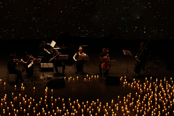 &Ocy;&rcy;&kcy;&iecy;&scy;&tcy;&rcy; &pcy;&rcy;&icy; &scy;&vcy;&iecy;&chcy;&acy;&khcy; Muse&period; &Scy;&acy;&ucy;&ncy;&dcy;&tcy;&rcy;&iecy;&kcy;&icy;