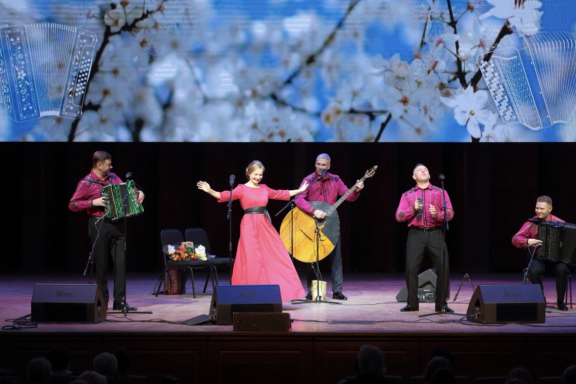 Юбилейный концерт ансамбля А.Заволокина «ВЕЧЁРКА»