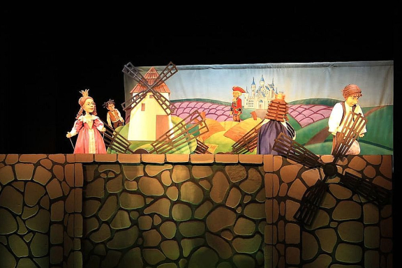 Кот в сапогах