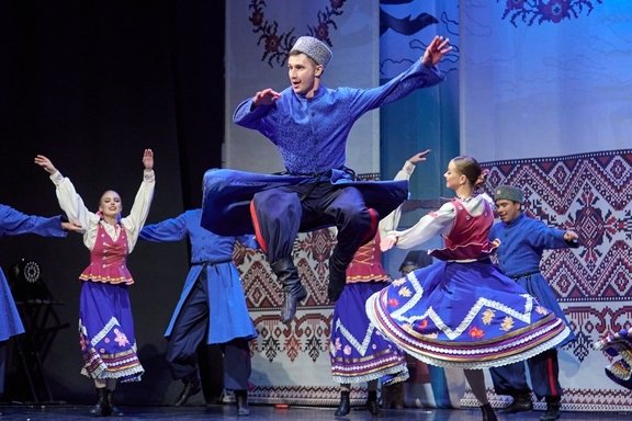 &laquo;&Scy; &lcy;&yucy;&bcy;&ocy;&vcy;&softcy;&yucy; &icy;&zcy; &Scy;&icy;&bcy;&icy;&rcy;&icy;&raquo;