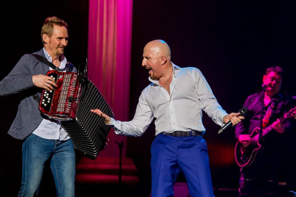 Жека «За все тебя благодарю»