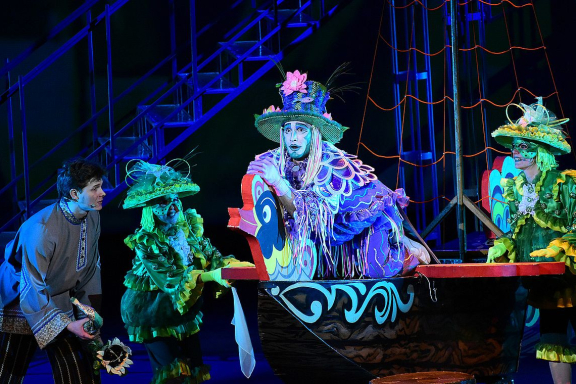 &laquo;&Lcy;&iecy;&tcy;&ucy;&chcy;&icy;&jcy; &kcy;&ocy;&rcy;&acy;&bcy;&lcy;&softcy;&raquo;