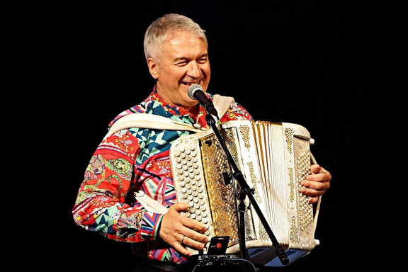 Концерт Валерия Сёмина «Привет, зимушка-зима!»