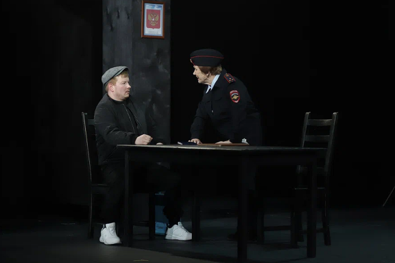 Человек в закрытой комнате